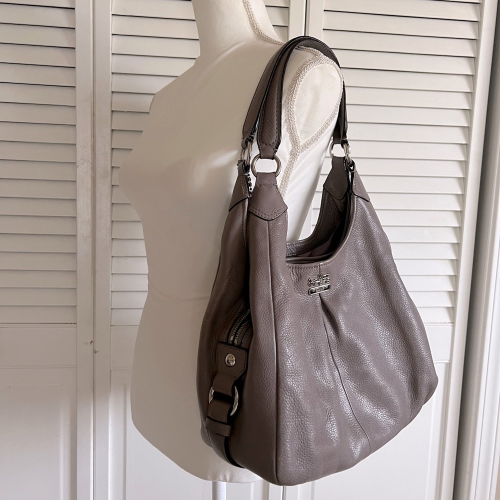 Coach hobo bag
